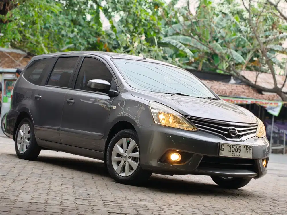 ‼️DP15jt‼️ Grand Livina XV Matic 2014 Termurah