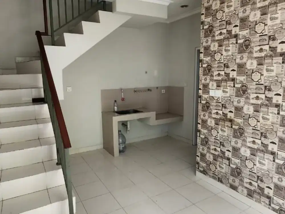 Rumah Minimalis Lebar 6 SHM Hadap Selatan - Arcadia Village deket BSD  dan Mall Sumarecon Serpong
