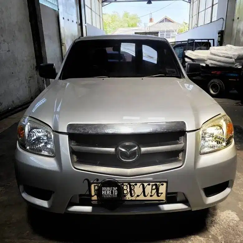 Mazda BT50 BT 50 silver antik terpelihara full service ada barcode