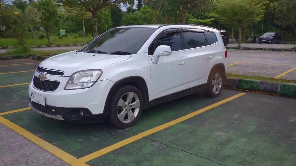 Bimillah jual santai mobil kesayangan CHEVROLET ORLANDO LT AT 2014