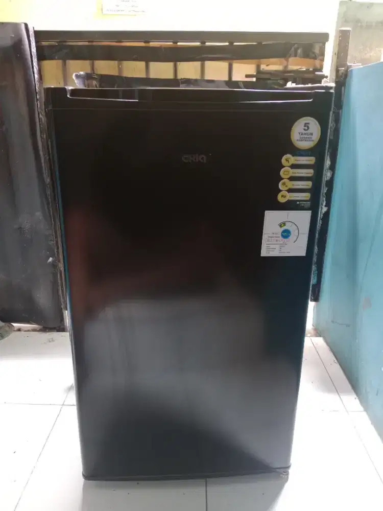 KULKAS MINI CHIQ 100LTR