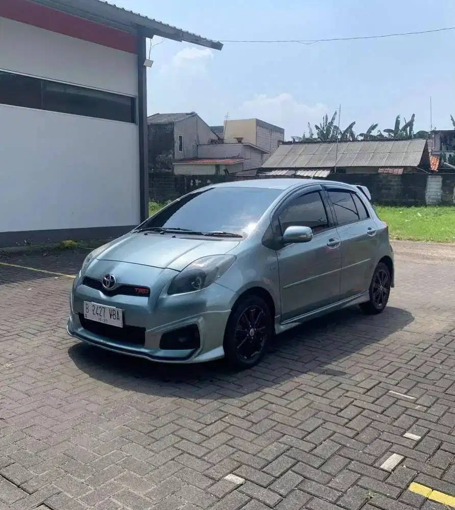 Toyota Yaris TRD 2012 Automatic – Hatchback Sporty