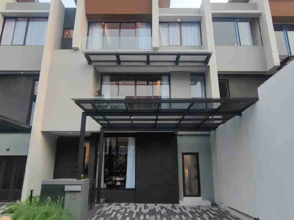 RUMAH BARU DI SUMMARECON SERPONG
