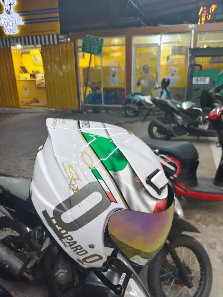 HELM HRV LEOPARD VISOR PELANGI