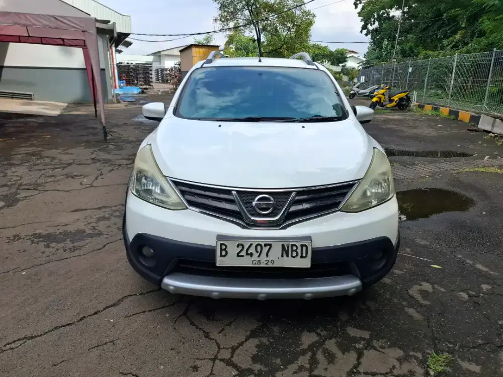 Grand Livina X Gear at / matic 3 baris 2014