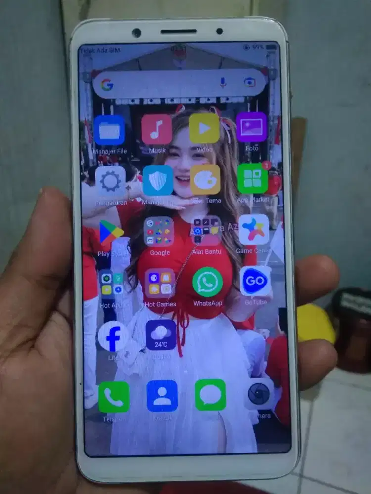 Oppo F5 4G 4/32 layar 6 inchi mulus tt/barter