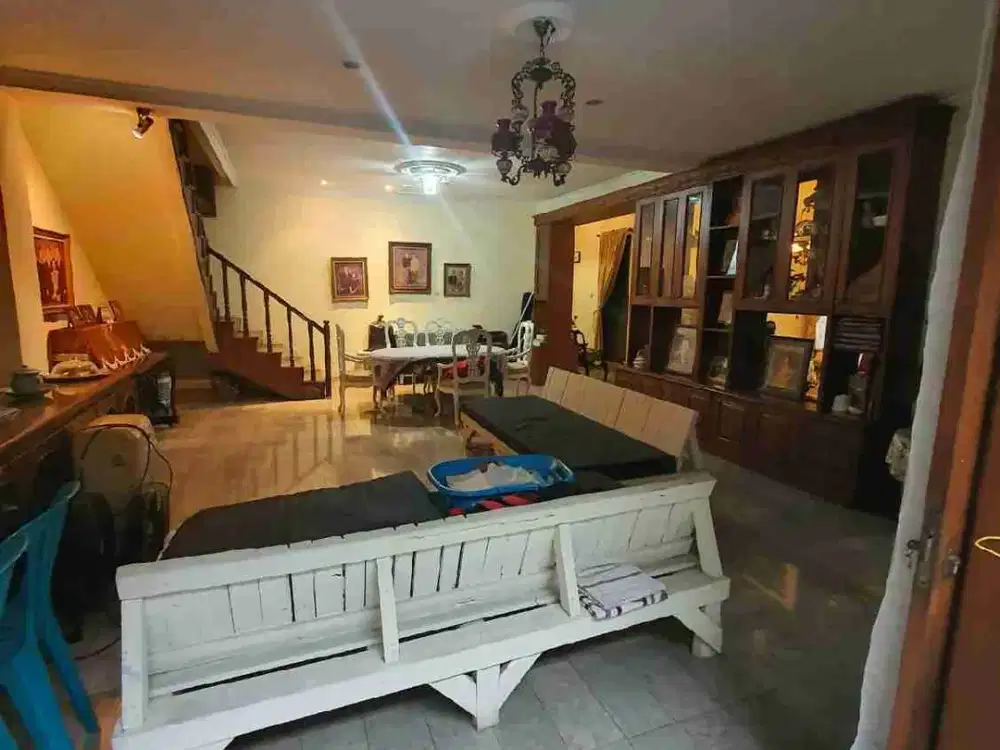 RUMAH KONDISI RAPIH DIJUAL CEPAT