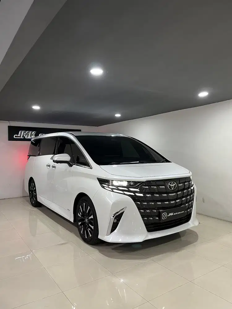 TERMURAH - ALPHARD G HYBRID 2024 (LIKE NEW)
