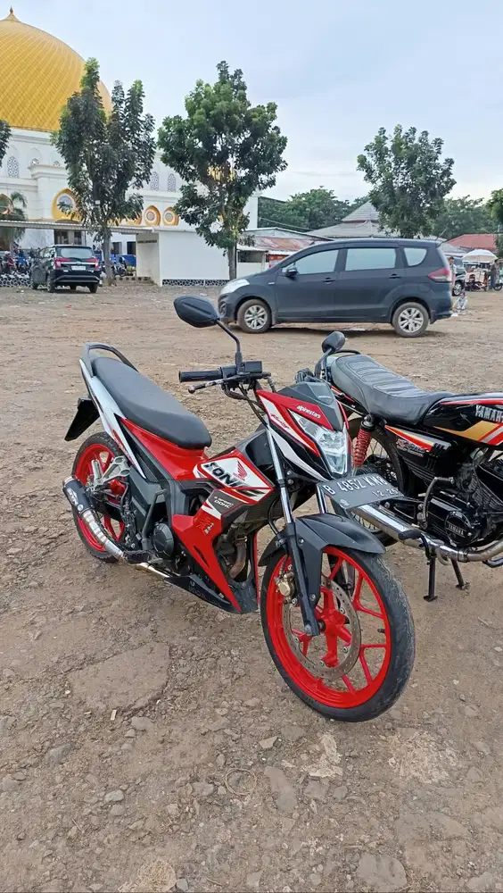 SONIC 150 DIJUAL CEPAT!!!