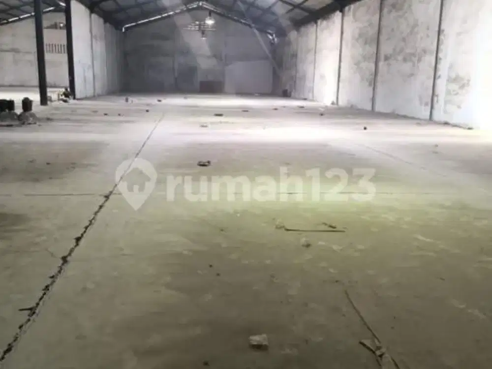 Disewakan Gudang Gandeng 3 di Pantai Indah Dadap Tangerang