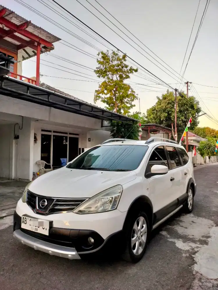 New Livina X Gear 2013 matic AB Sleman tangan 1