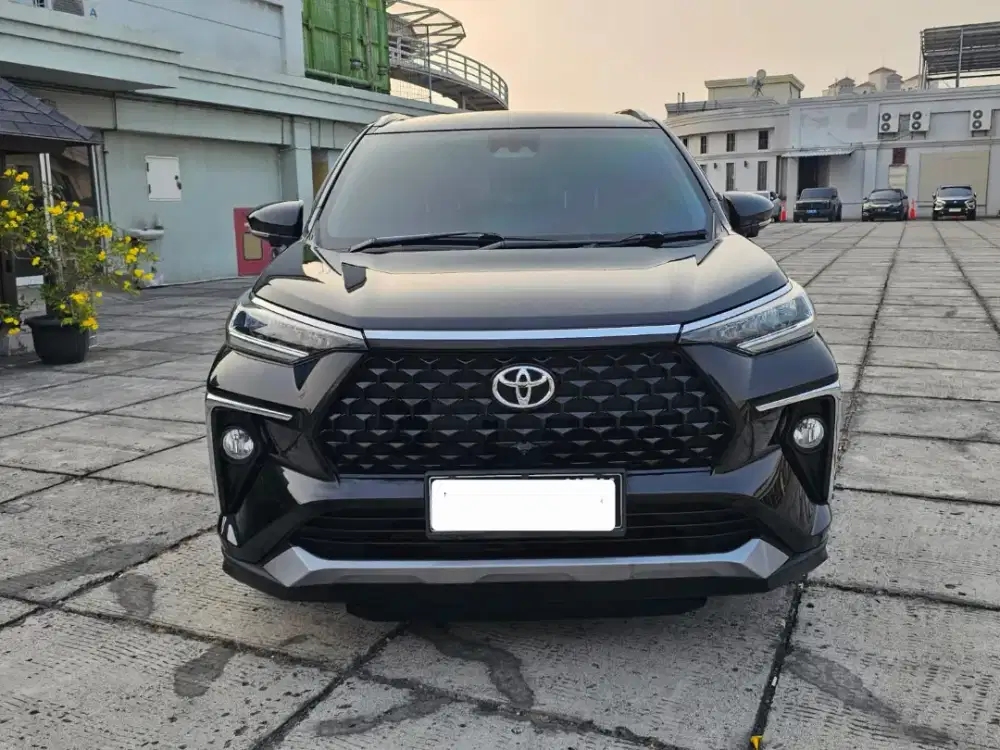 Veloz q tss at 2021 hitam