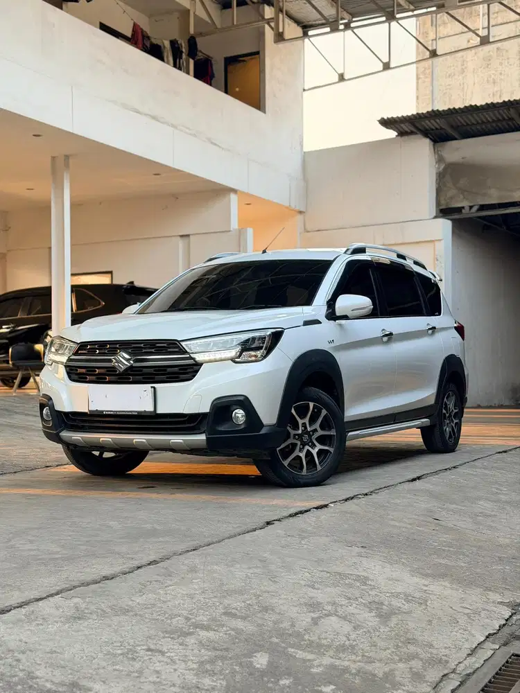 LOW KM PAJAK PANJANG Suzuki XL7 ALPHA AT 2023 Istimewa Condition