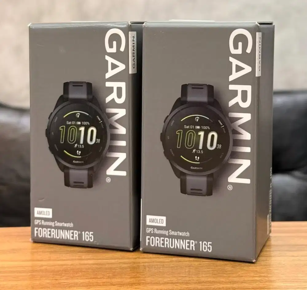 Garmin Forerunner 165 black (baru) free t-shirt