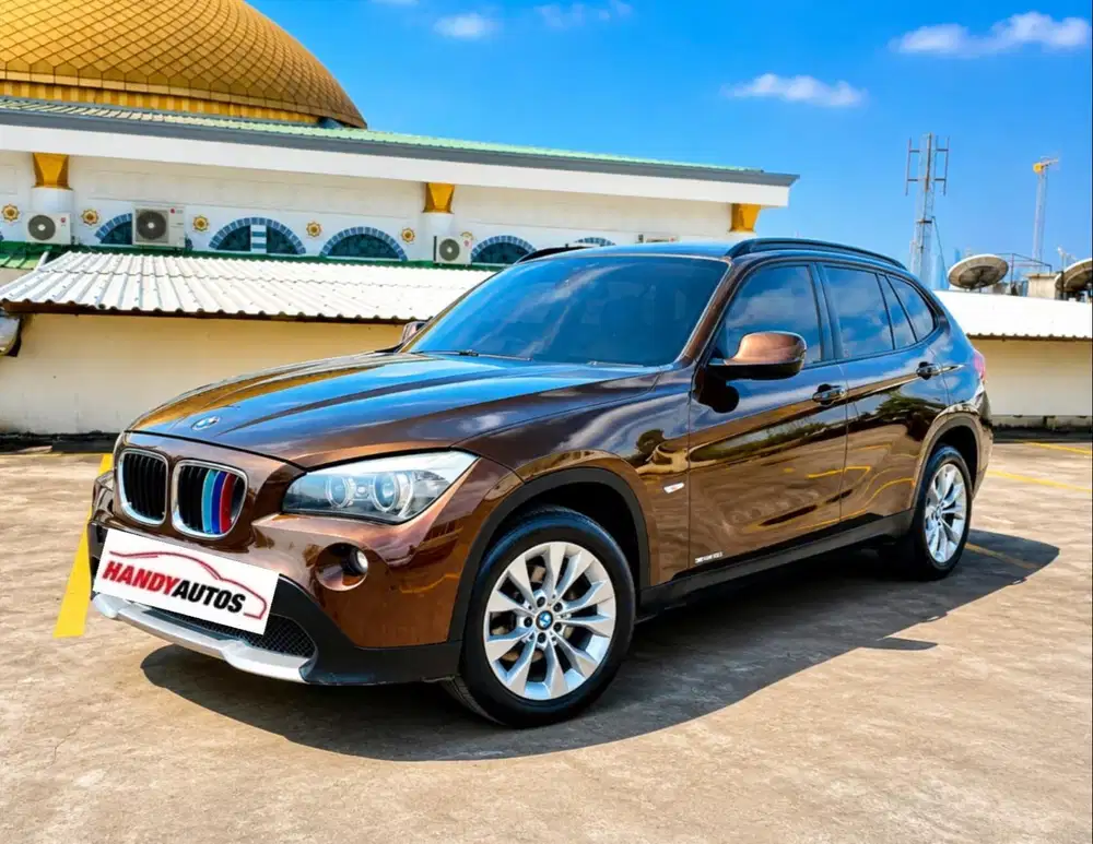 BMW X1 Executive Tahun 2011 Automatic Coklat Metalik