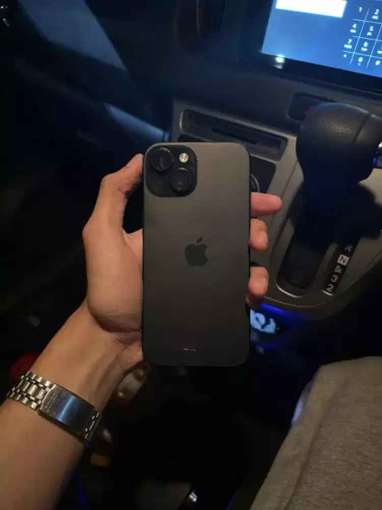 iPhone 15 basic 128gb ibox