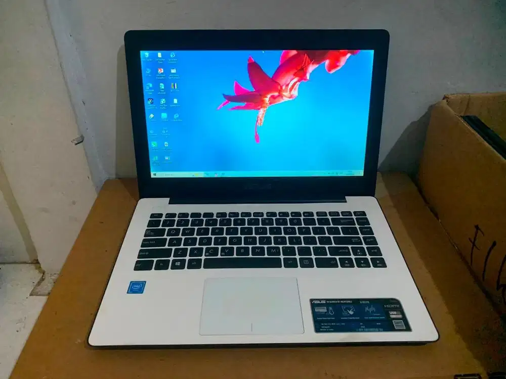 Laptop Asus X453S