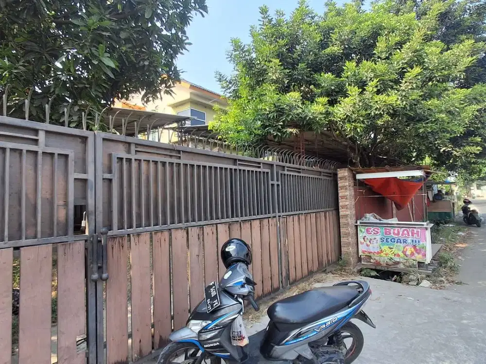 Rumah Luas 2 Lantai Akses Dekat Stasiun Cibinong Dibantu KPR J-53595