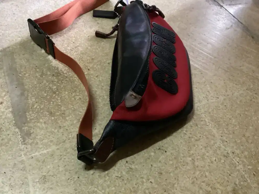 tas hand bag merk COACH