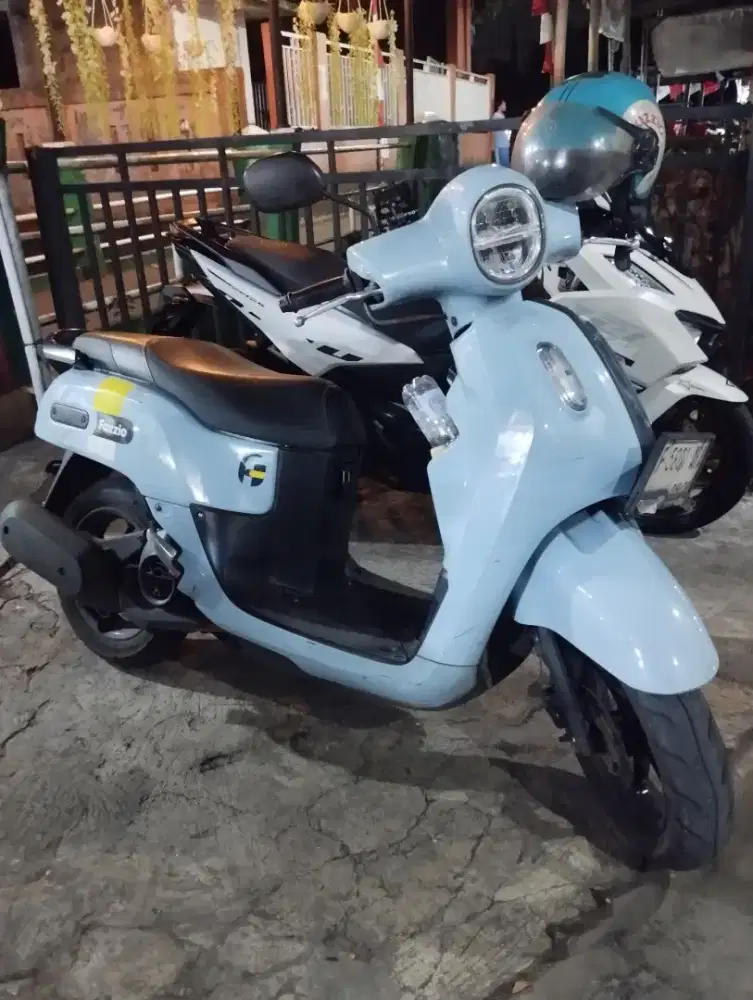 fazzio Neo 125 biru