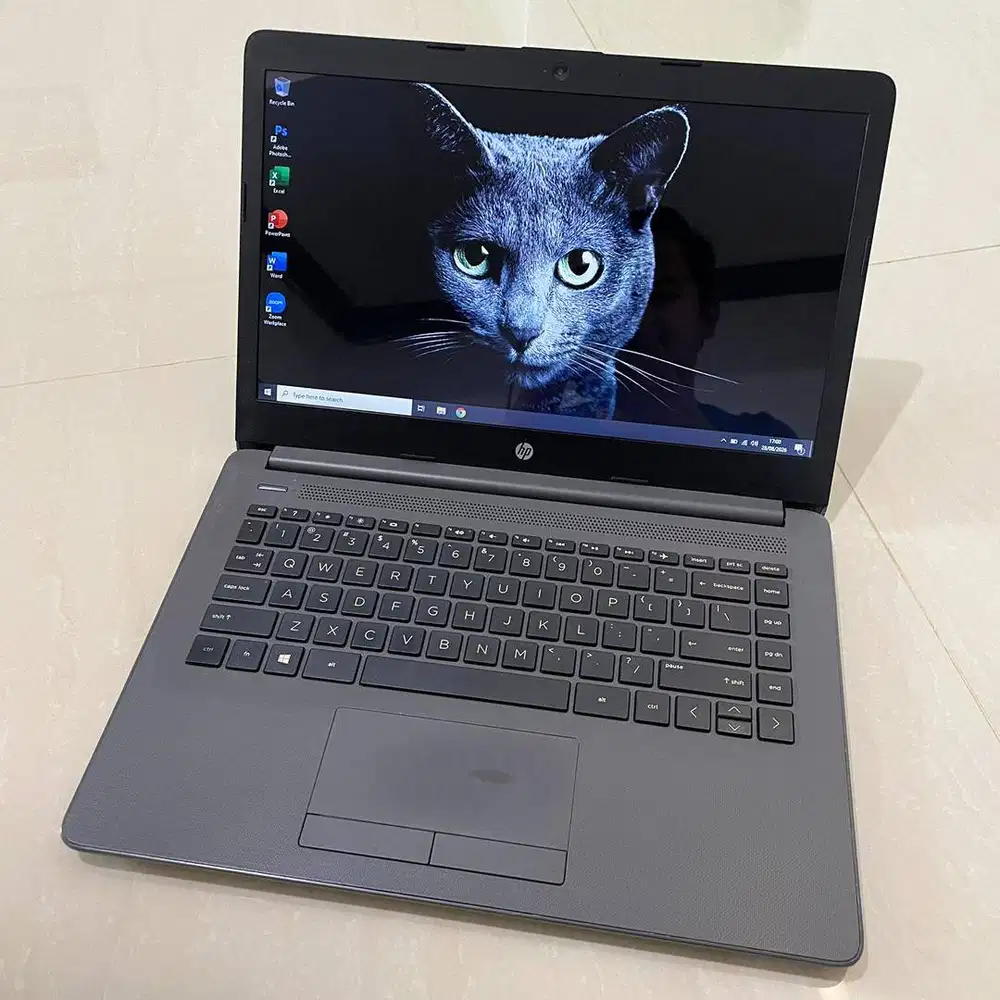 Laptop HP RAM 8GB / SSD 256GB Core i3-7020u GEN-7. MURMER !!!