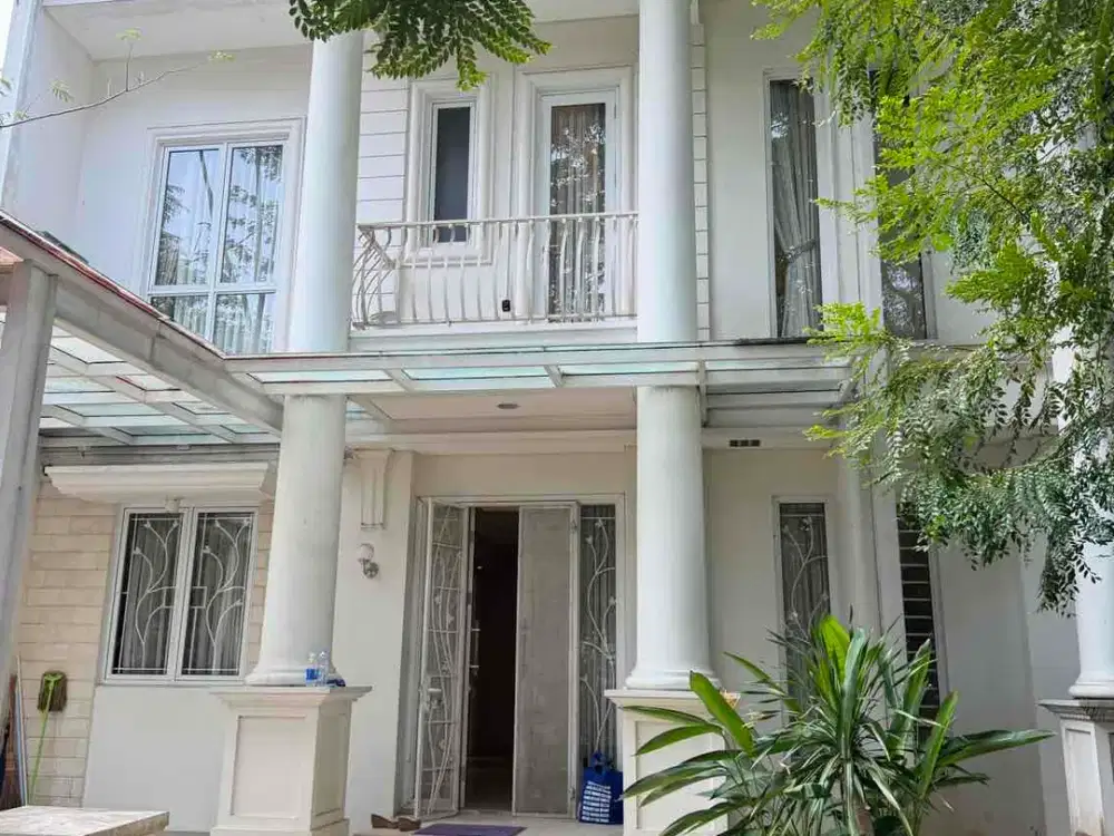 Di Sewakan Rumah 2 Lantai Anila House , Furnished