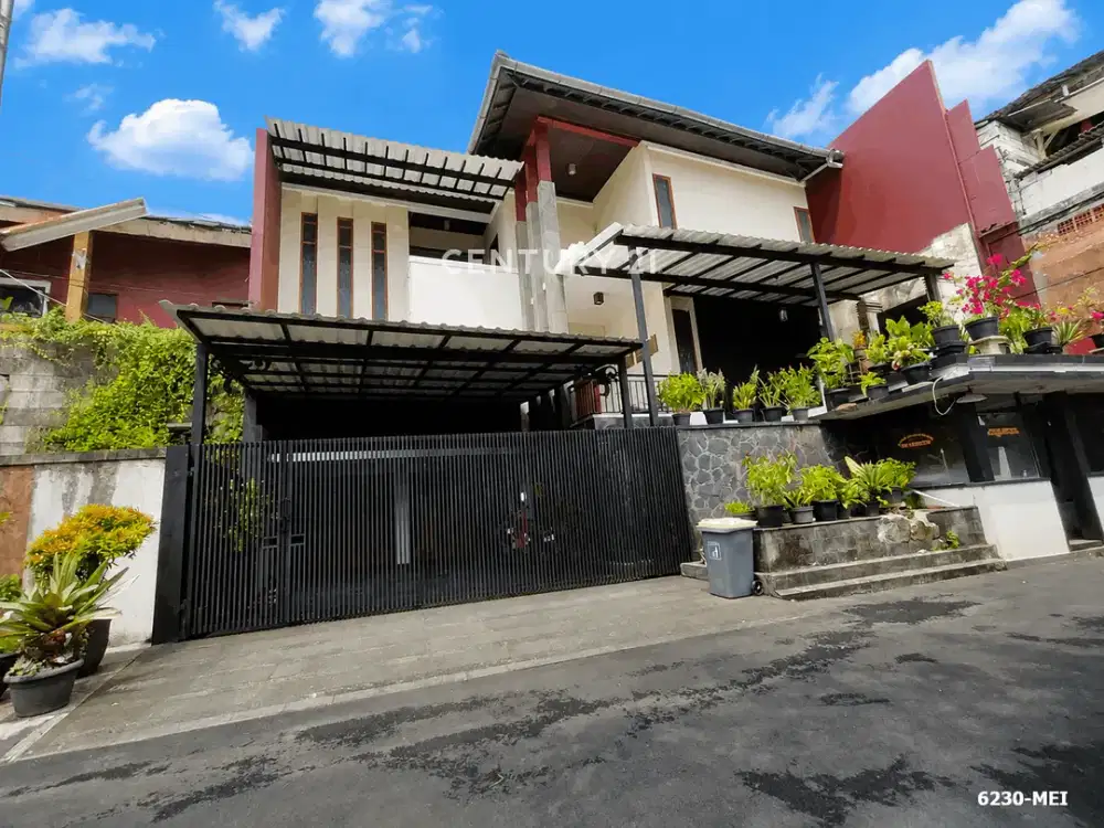 Rumah Mewah Ada Kolam Harga Menarik  Renang Di Bintaro Sektor 9