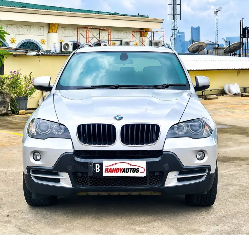 BMW X5 XDrive Tahun 2010 Automatic Abu-abu Metalik