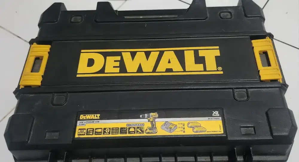 Mesin Bor dewalt DCD7962