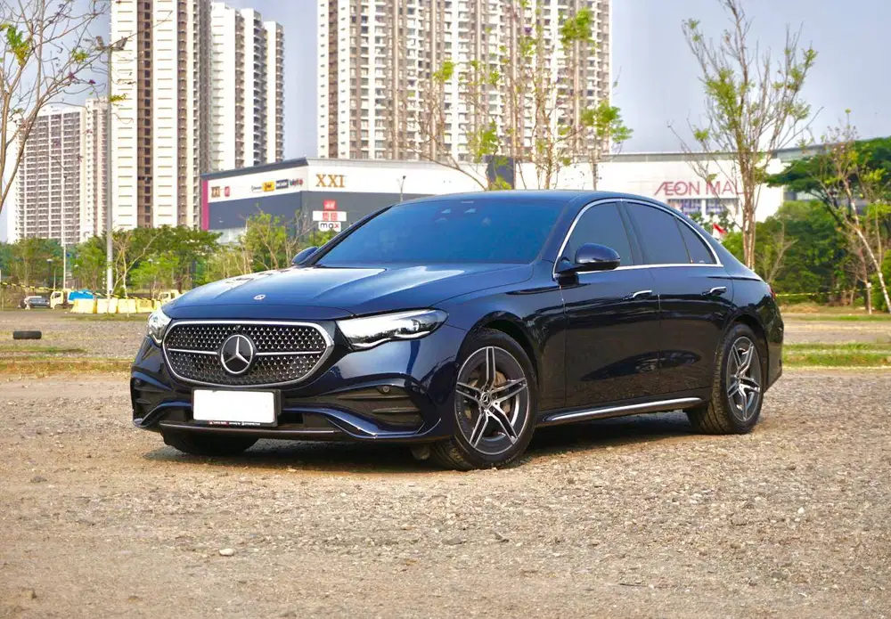 Mercedes Benz E300 W214 AMG EQ-Boost 2024