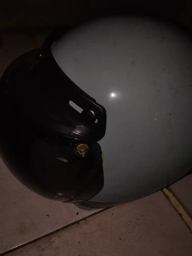 Helm bogo bekas rasa baru