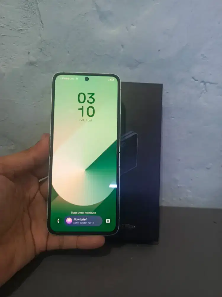 SAMSUNG Z FLIP 6 5G RAM 12/256GB ORIGINAL SEIN MULUS NORMAL FULLSHET