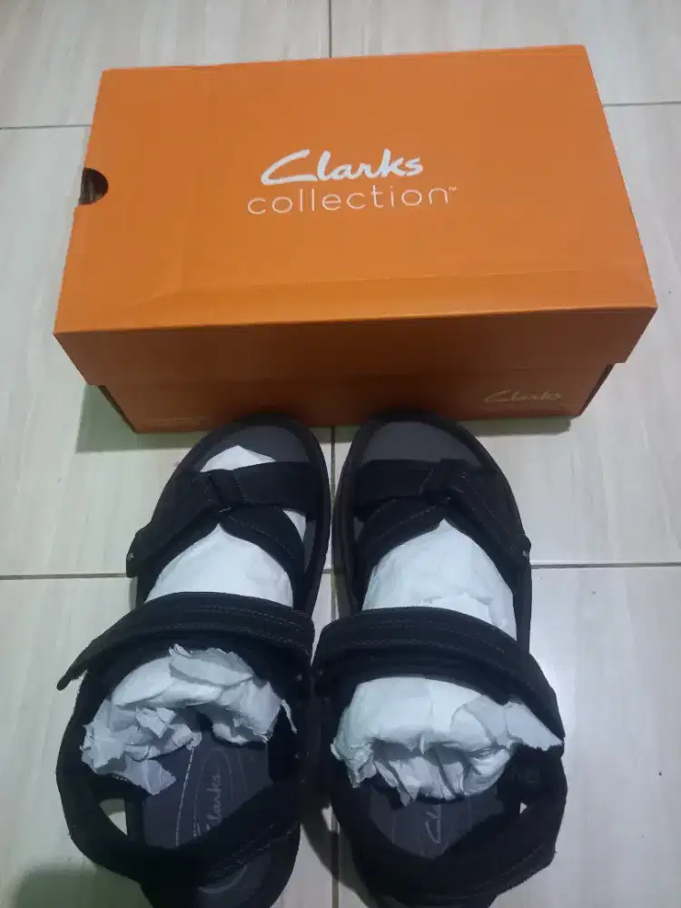 Sepatu Sandal Clarks