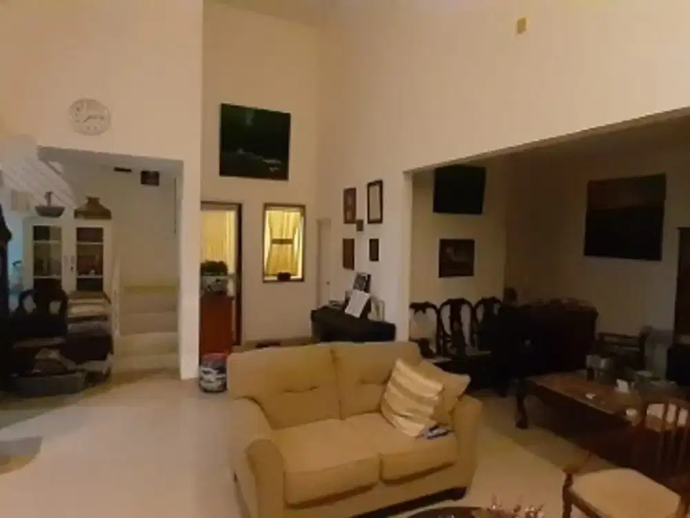 Dijual Rumah siap huni, Cluster Di Pondok Labu Dekat UPN/area publik
