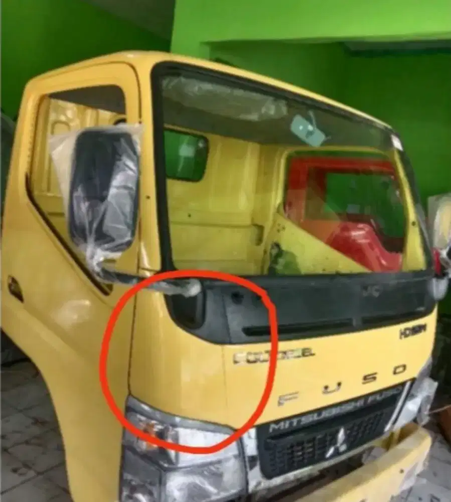 Pipi sudut mitsubishi canter