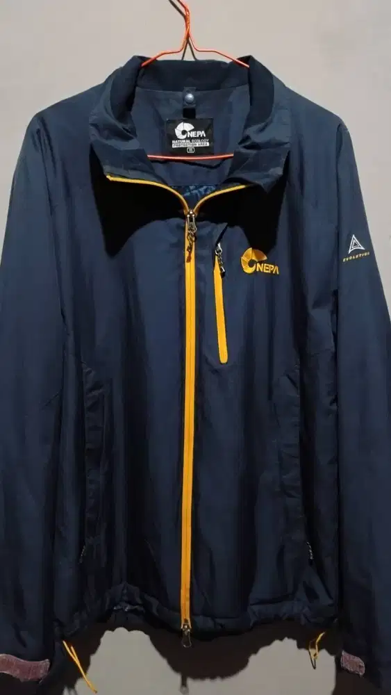 Jaket Outdoor NEPA