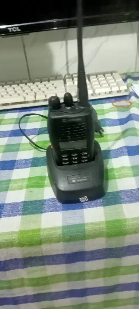 Di jual HT merk alinco