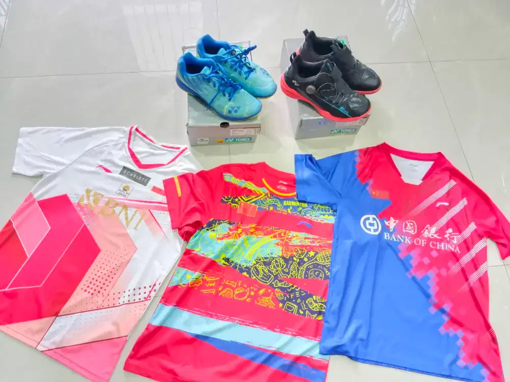 Dijual sepatu badminton Yonex original