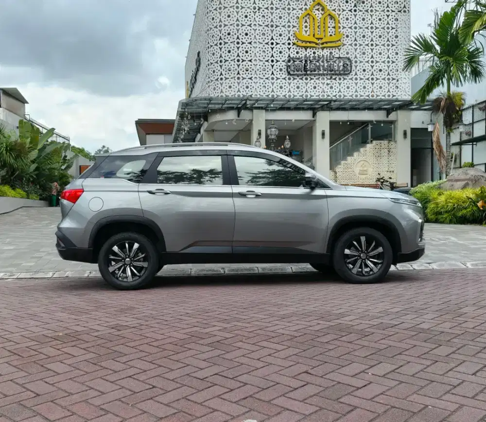 Wuling Almaz 1.5 L T Lux+ Turbo Cvt 2019