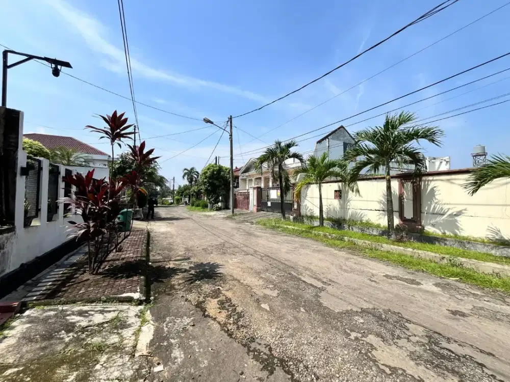 Dijual KAvling PRemium Dalam Perumahan CInere Estate Dekat Soutcity