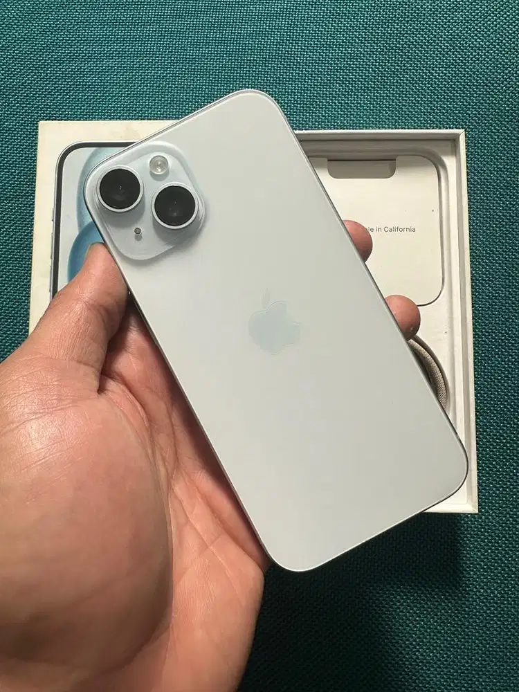 iPhone 15 128gb iBox