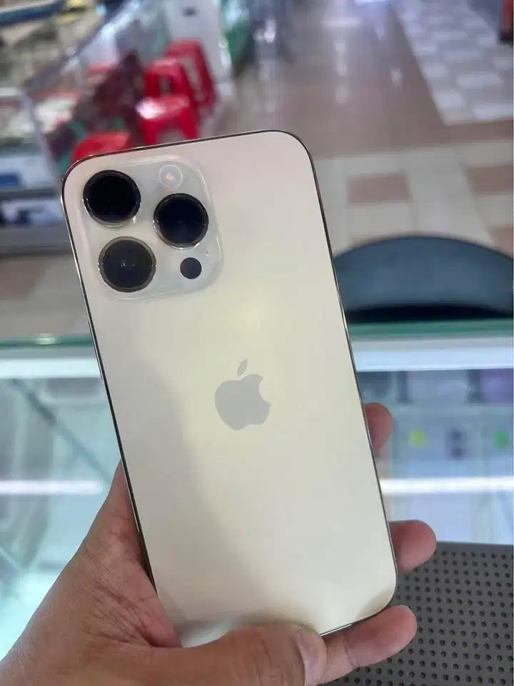 Iphone 14 Promax 128 IBOX (Gold) Layar Ori Tapi Ada Garis seperti di f