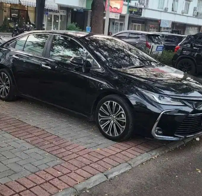 Toyota Corolla Altis 2021 Bensin