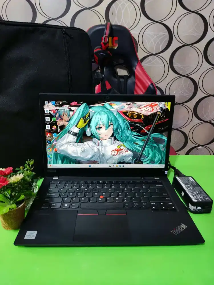 Lenovo Thinkpad T14s  V33 TOUCHSCREEN  GEN 10[RAM 16GB/SSD 256GB ]