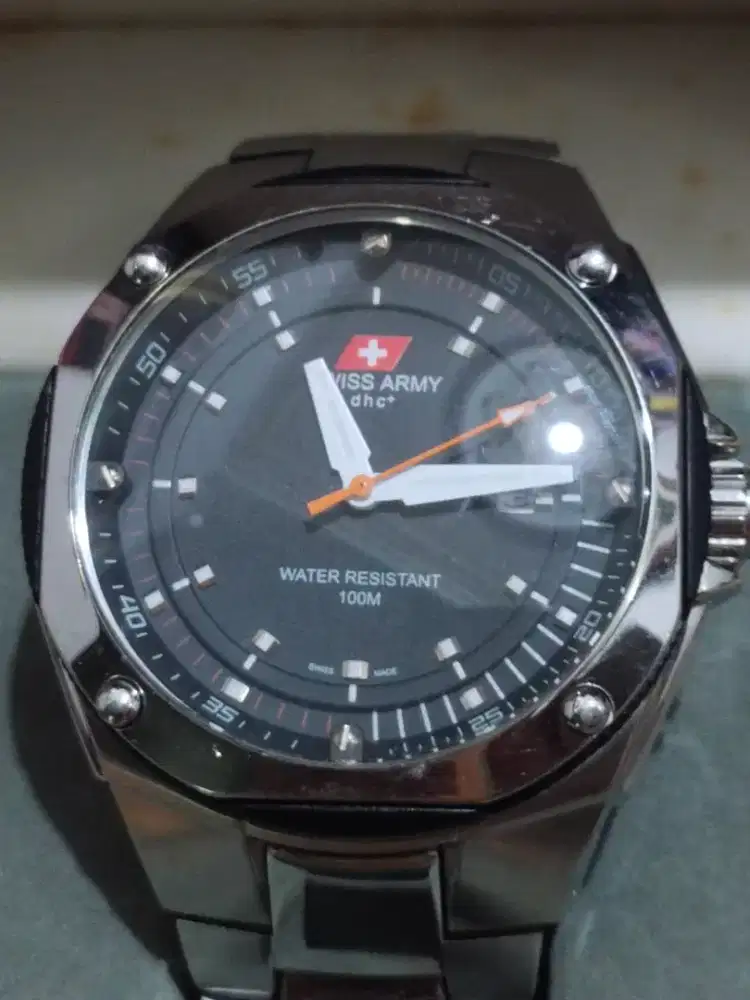 Jual jam chronoghraph Swiss army 100