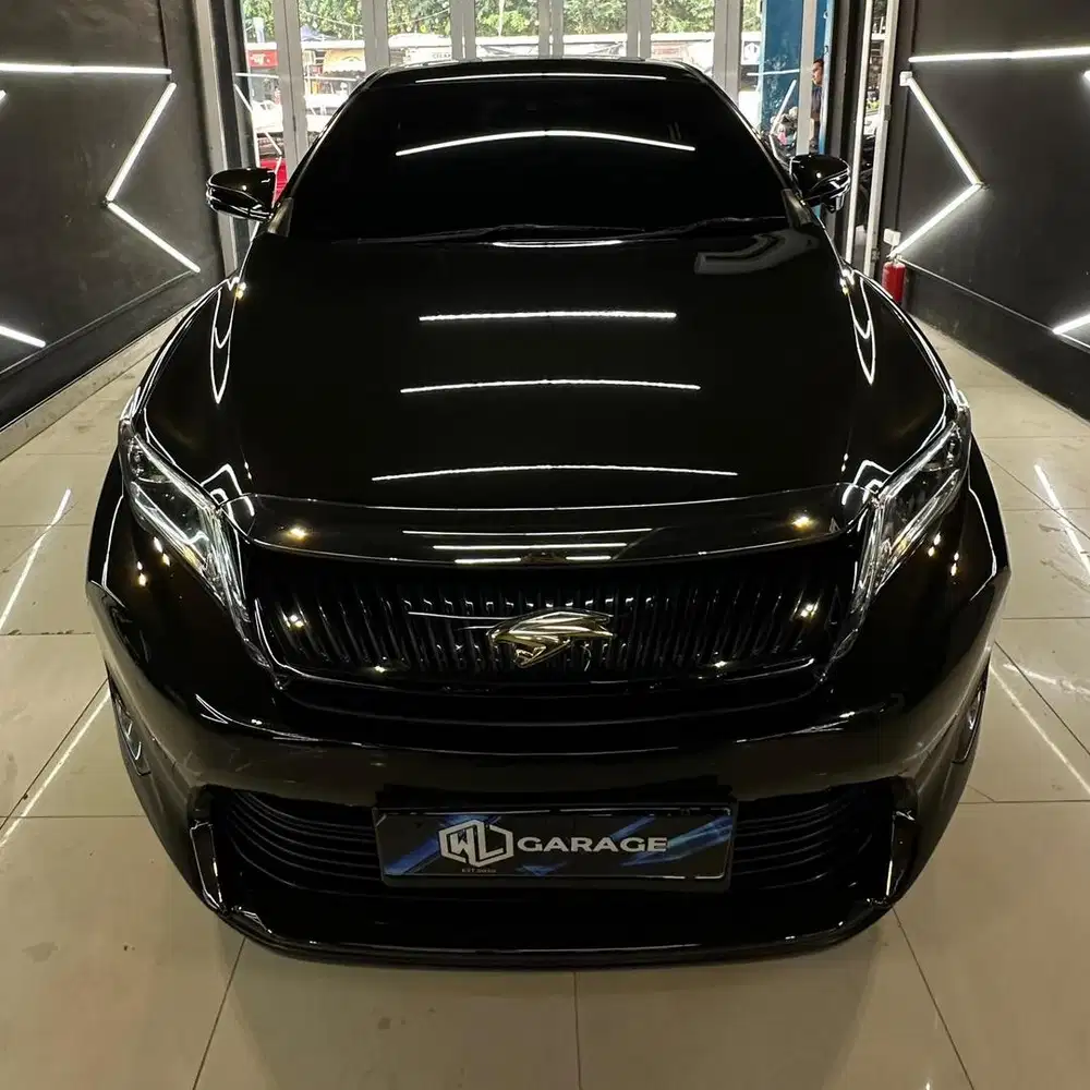 Toyota Harrier Premium 2.0