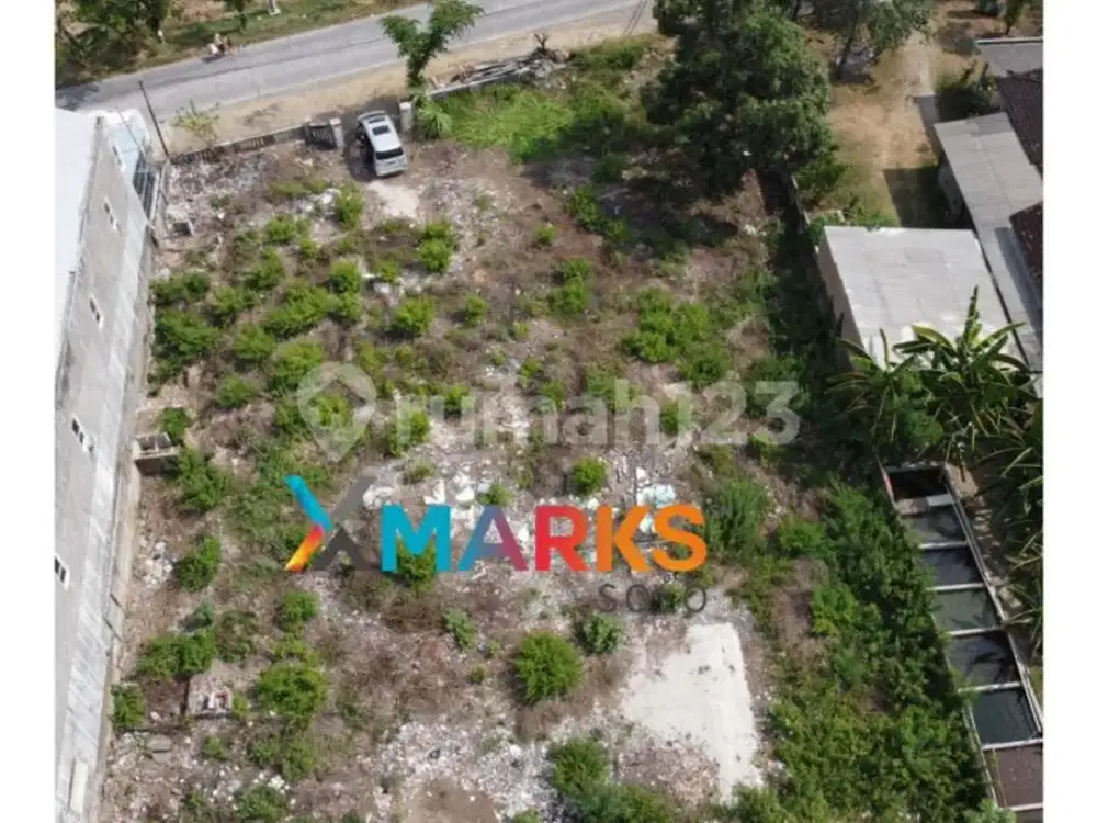 Tanah Kotak Akses Jalan Lebar Daerah Pergudangan Parangjoro