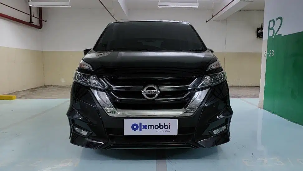 LOW DP Nissan Serena 2.0 Highway Star Bensin-AT 2019 BIT
