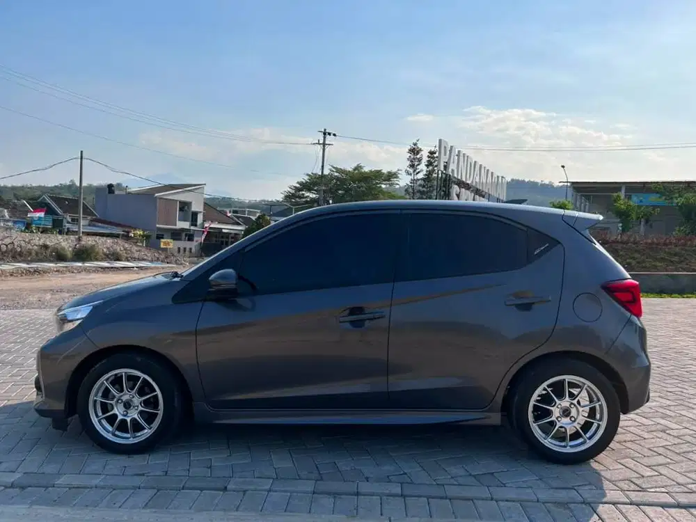 HONDA BRIO RS MT 2021