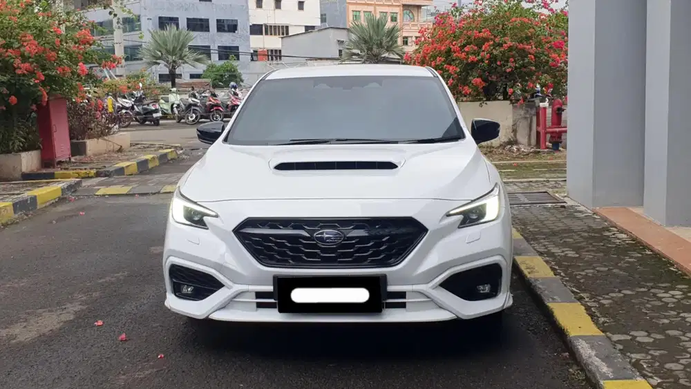 Km 14rb subaru wrx ts eyesight awd 2023 pakai 2024 putih